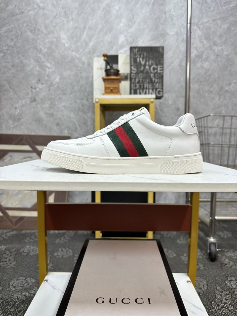 Gucci Low Shoes